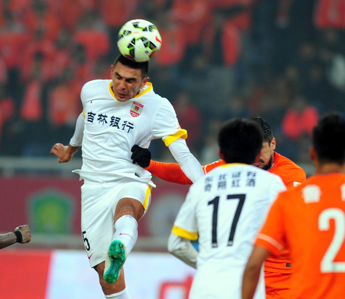 塔什干火车头晋级，球风独特的简单介绍